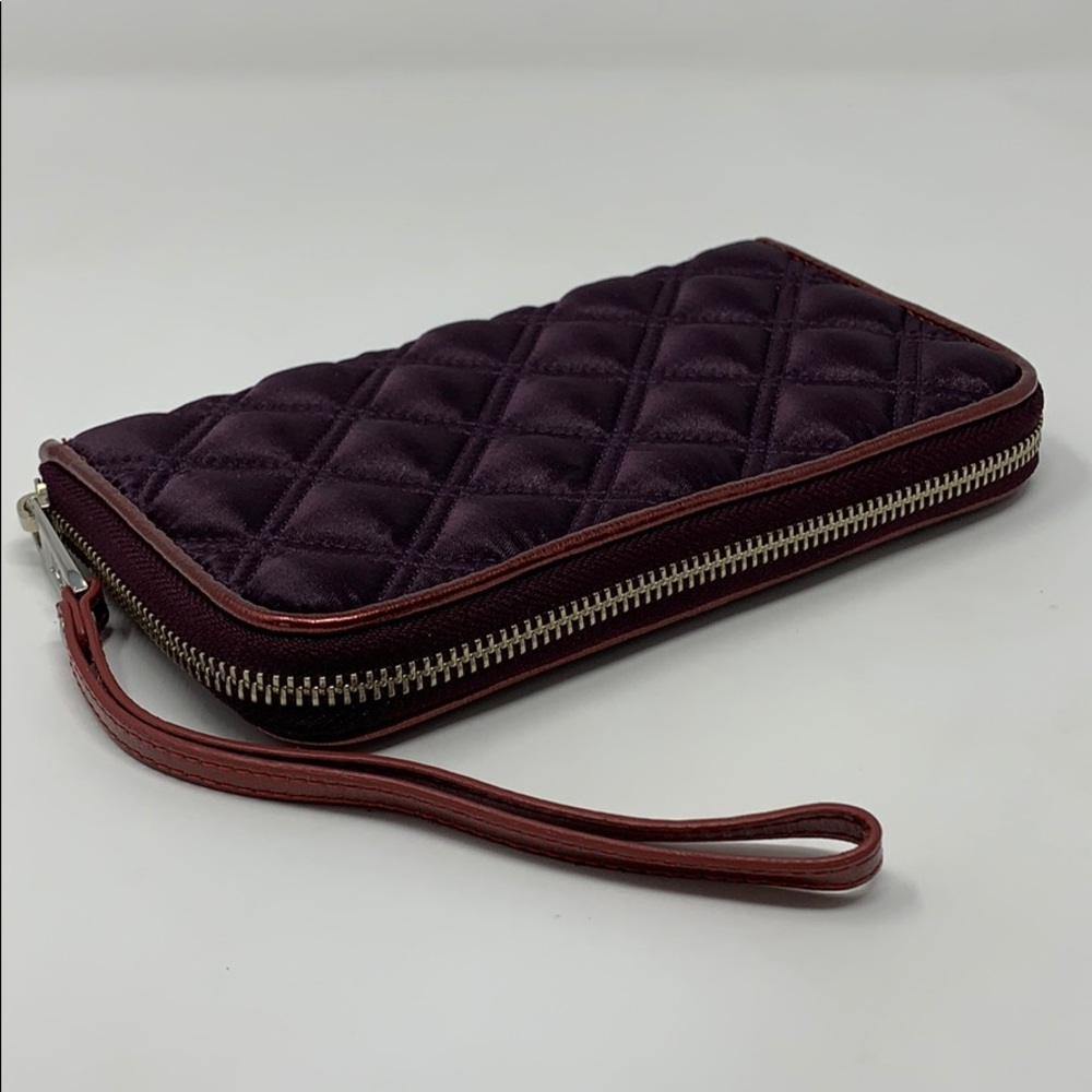 Jacobs by Marc Jacobs Plum/Wine Quilted Wallet - Picture 3 of 8
